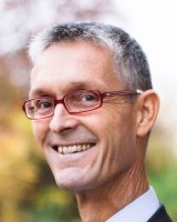 Dr. Torsten Schwarz